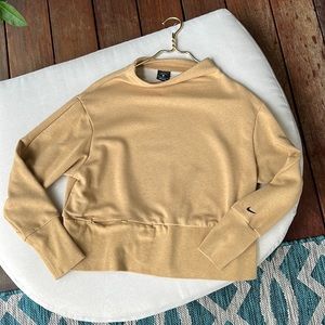 Women’s Nike Long Sleeved comfy Pullover. Size M. Muted yellow/gold color.